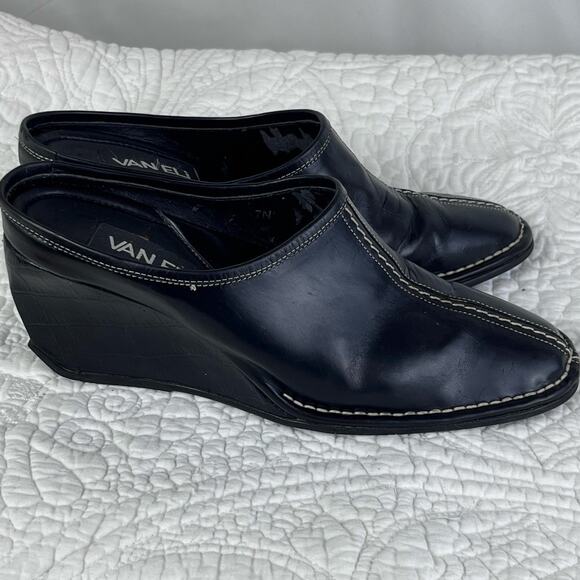 Vaneli Women's Size 7N Black Leather Preppy Summer Sandals Mules Clogs - Picture 9 of 10